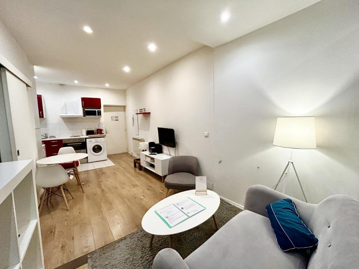 Aparthotel Riviera - Old Town - 2 Minutes Promenade Des Anglais Et Plage - Charmant Appartement 2 Pieces Ac - Chateau 2 Ница Екстериор снимка
